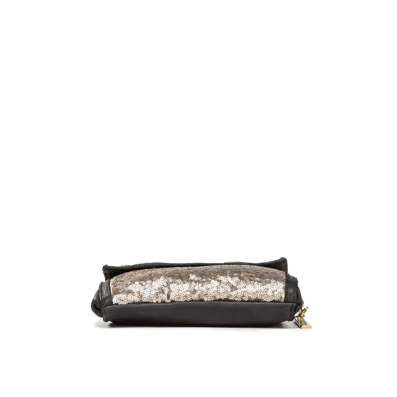 clutch con patta in pelle nera