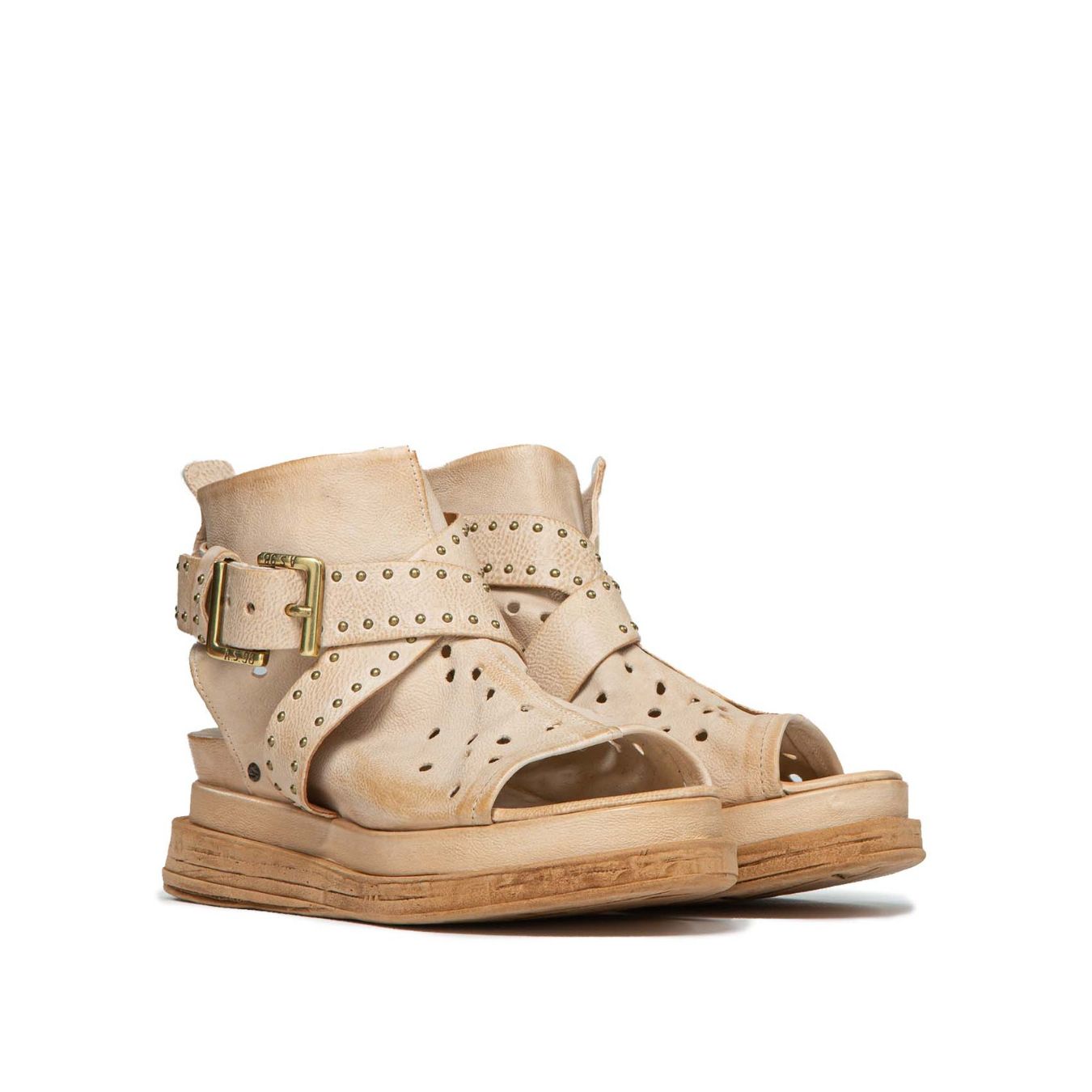 zeppe LAGOS con borchie in pelle beige